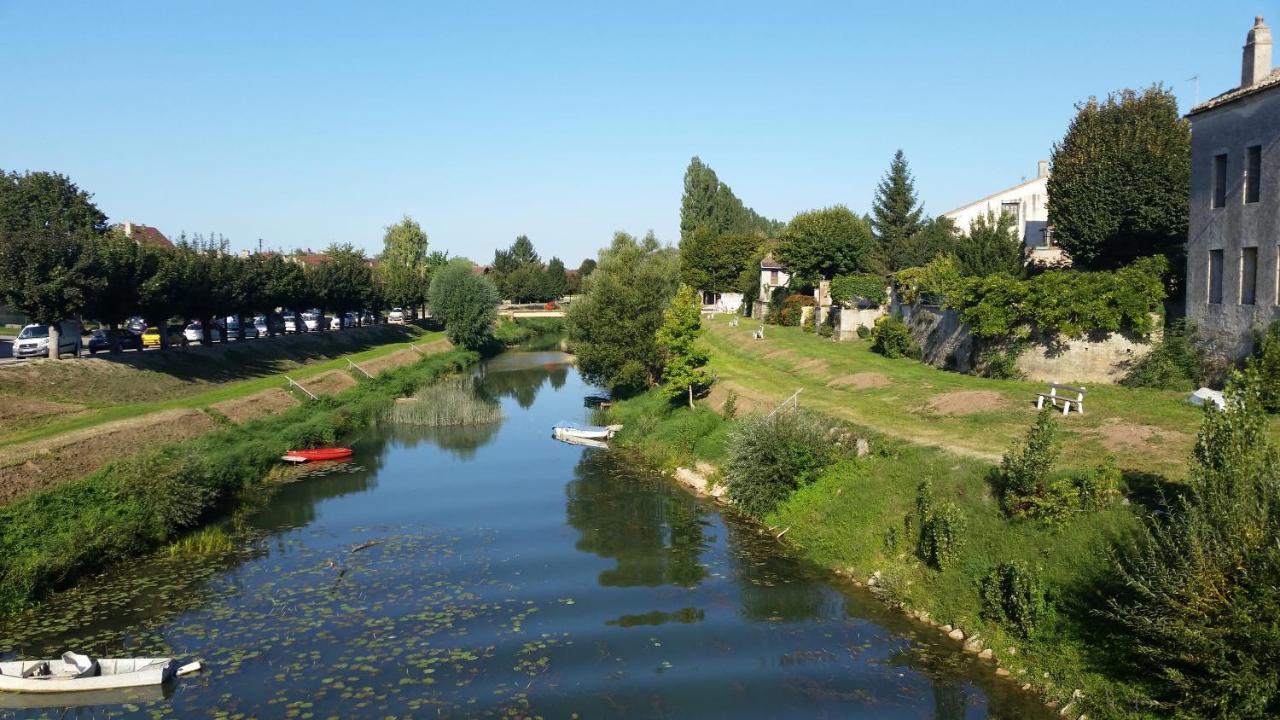 Verdun-sur-le-Doubs Doubs Sejour - Maison De Vacancesヴィラ エクステリア 写真