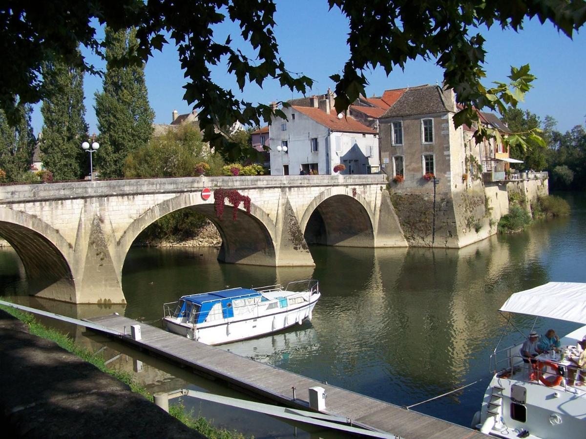Doubs Sejour - Maison De Vacances Verdun-sur-le-Doubs エクステリア 写真